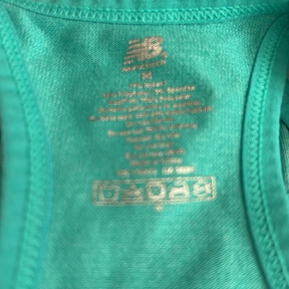 NB Ladies Active Wear - Picture 3 of 3